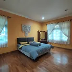 Villa Hasha Puncak Resort Private Pool