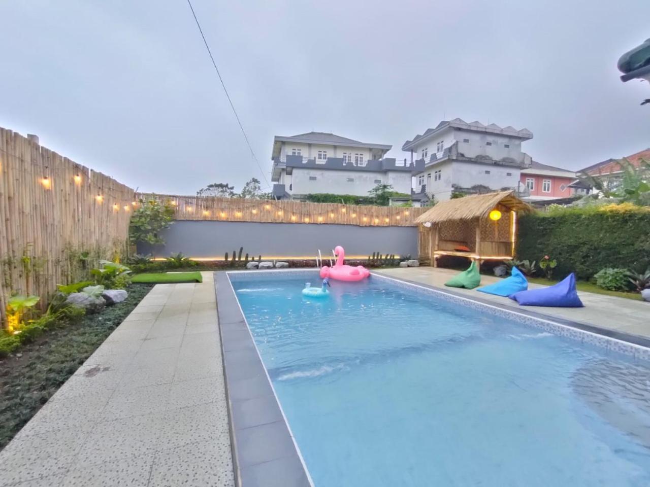 Villa Hasha Private Pool Puncak